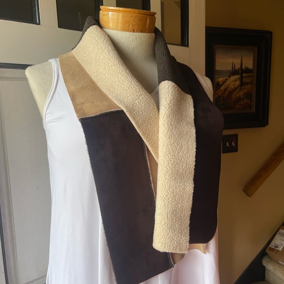 Preston & York scarf, for women - Picture 2 of 7